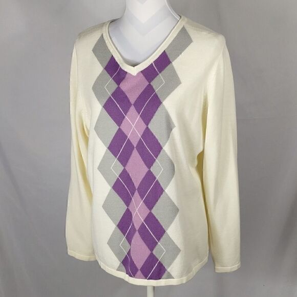 Croft & Barrow Woman's Argyle Sweater - Picture 1 of 6
